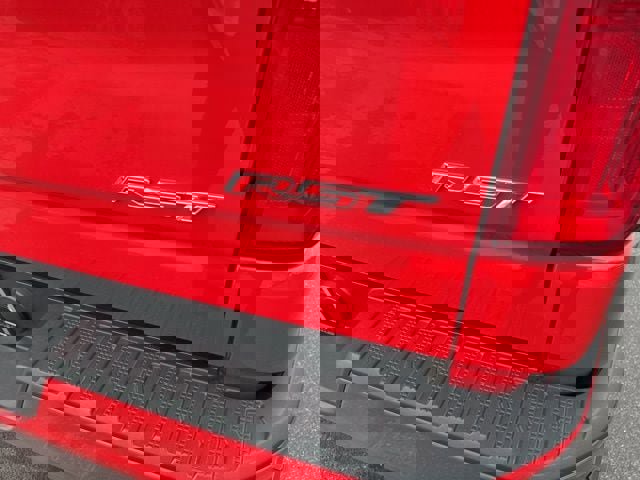 Used 2022 Chevrolet Silverado 1500 RST w/ Z71 Off-Road Package image 8