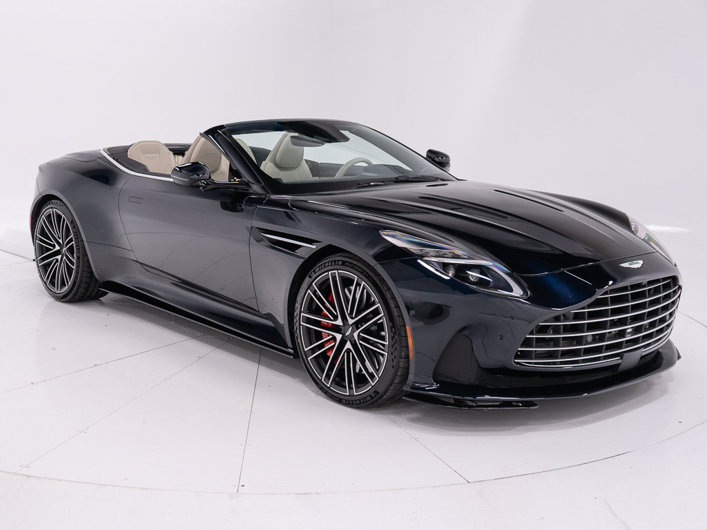 Used 2024 Aston Martin DB12 Convertible RWD image 7