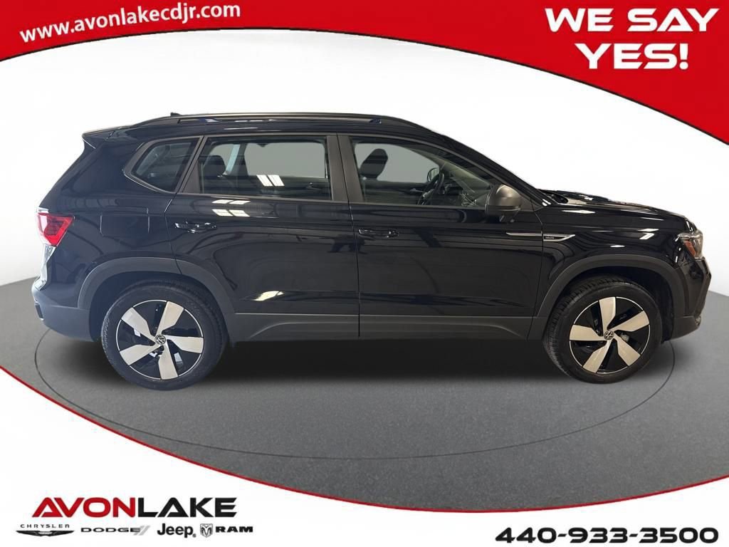 Used 2024 Volkswagen Taos S image 6