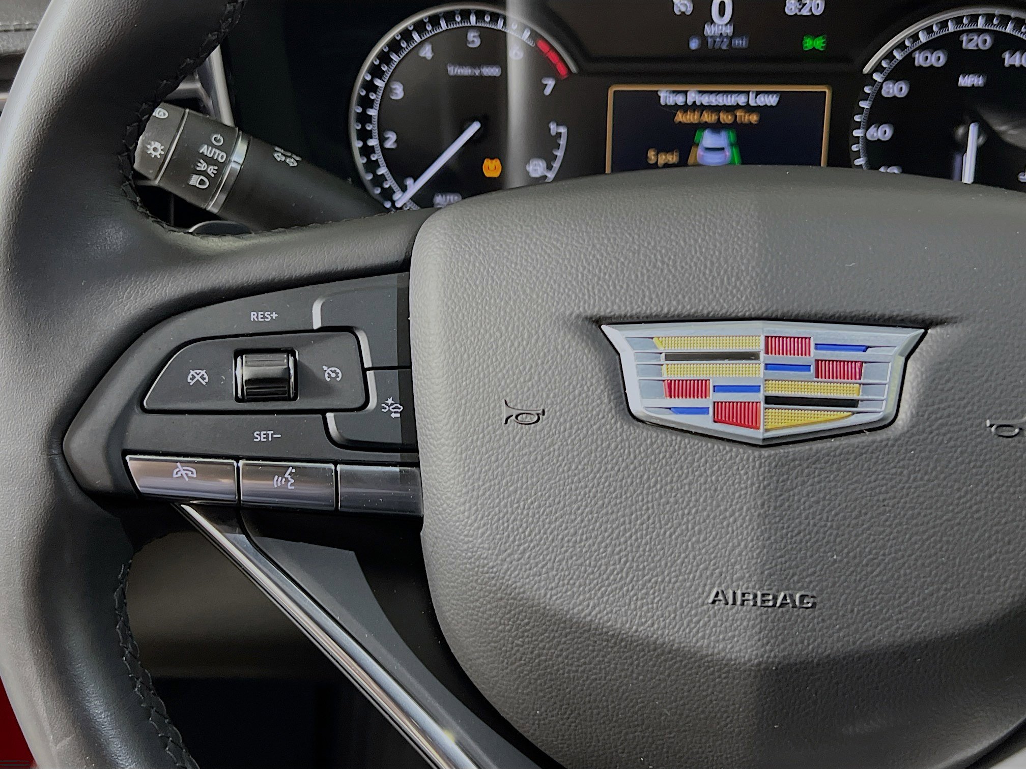 Used 2023 Cadillac XT6 Luxury image 19