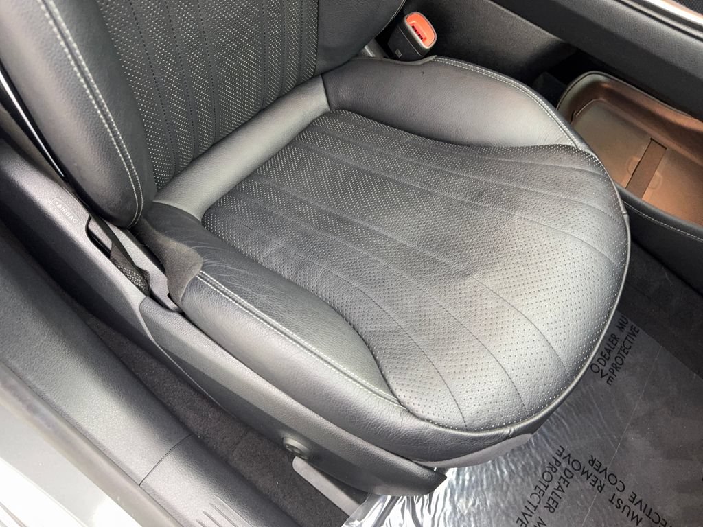 Used 2023 Mercedes-Benz EQE 500 4MATIC Sedan image 46