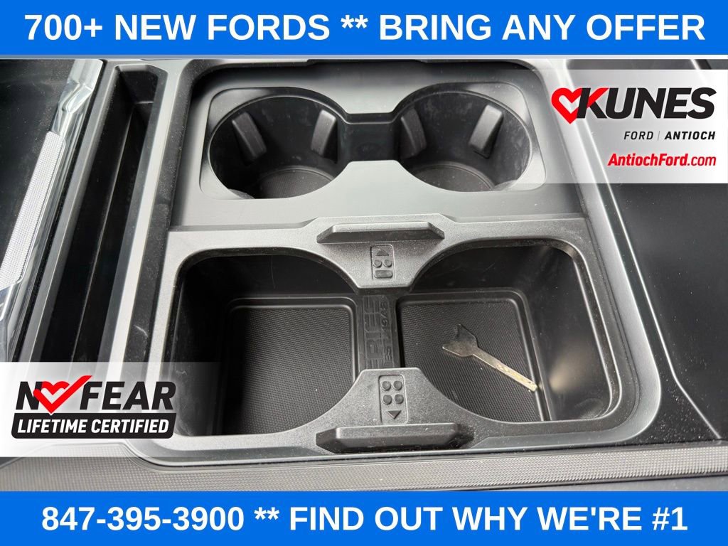 New 2026 Ford F250 Lariat w/ Black Appearance Package image 55
