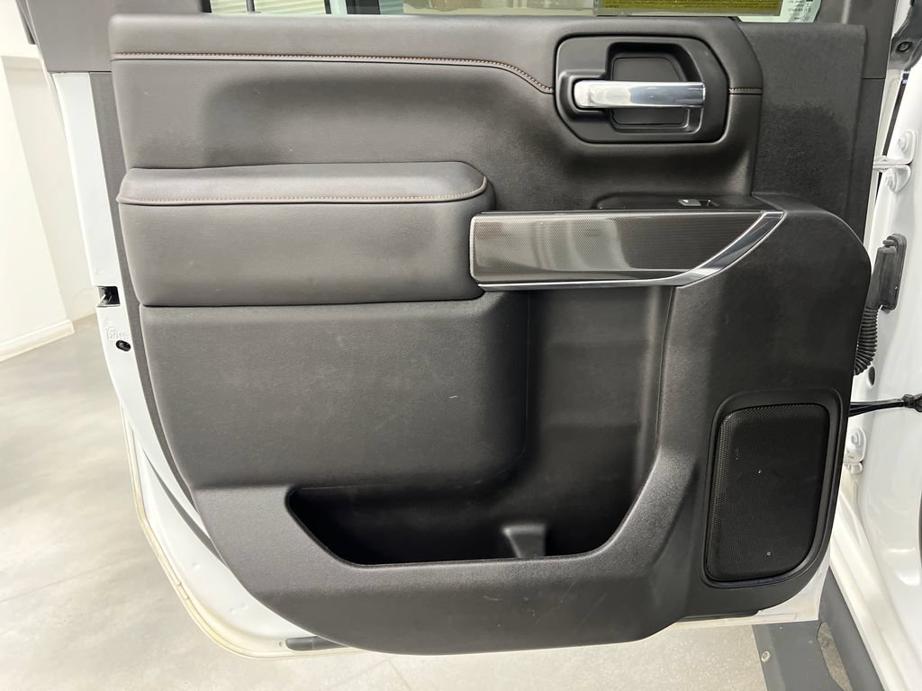 Used 2022 GMC Sierra 2500 AT4 w/ AT4 Preferred Package AWD/4WD image 21
