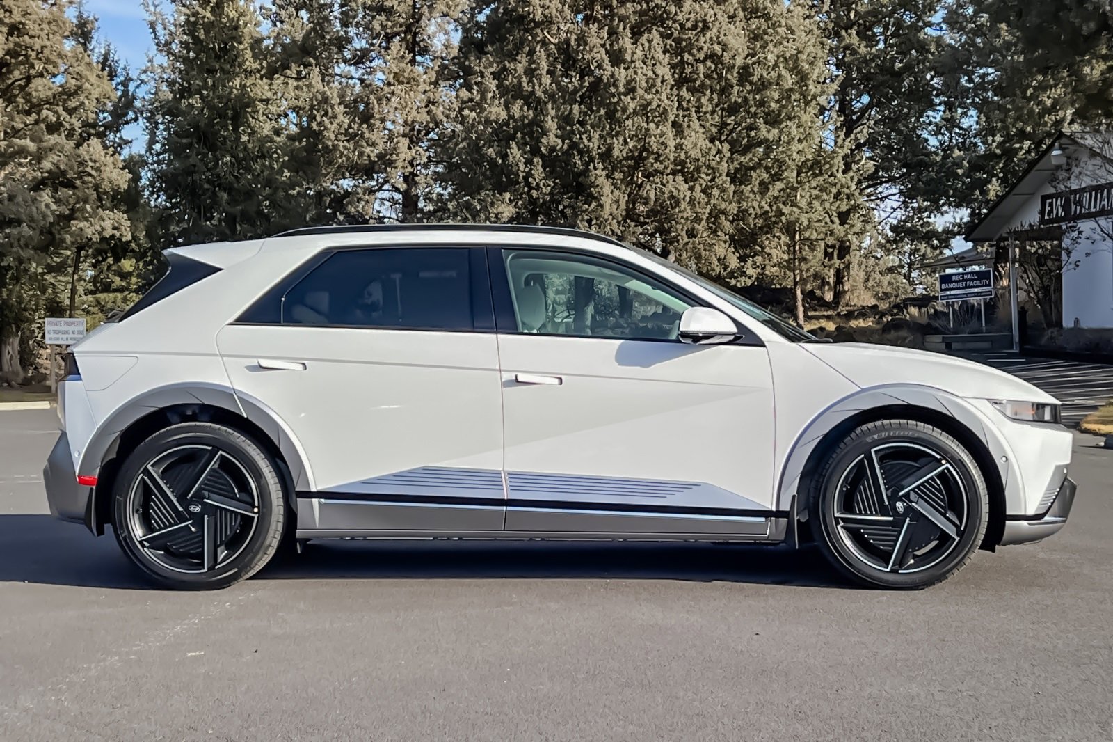 New 2026 Hyundai Ioniq 5 Limited image 3