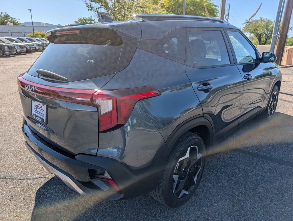 Used 2025 Kia Seltos S FWD image 5