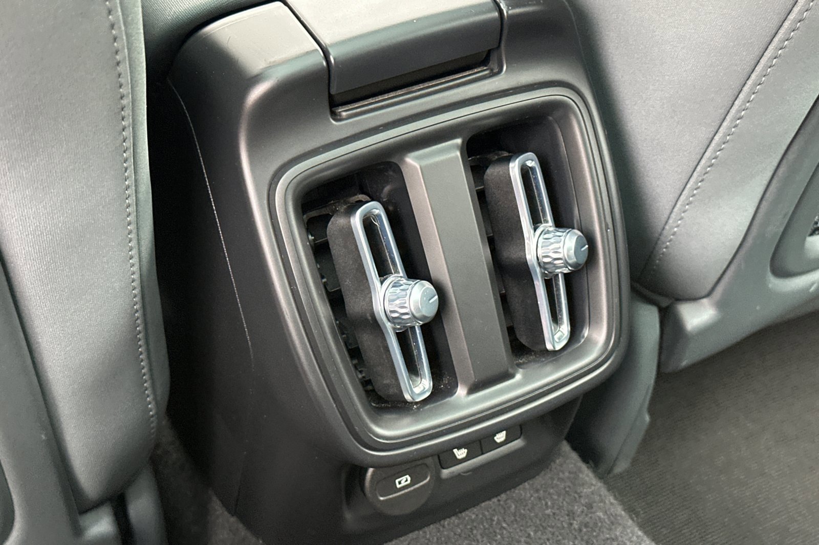Used 2023 Polestar Polestar 2 FWD image 14