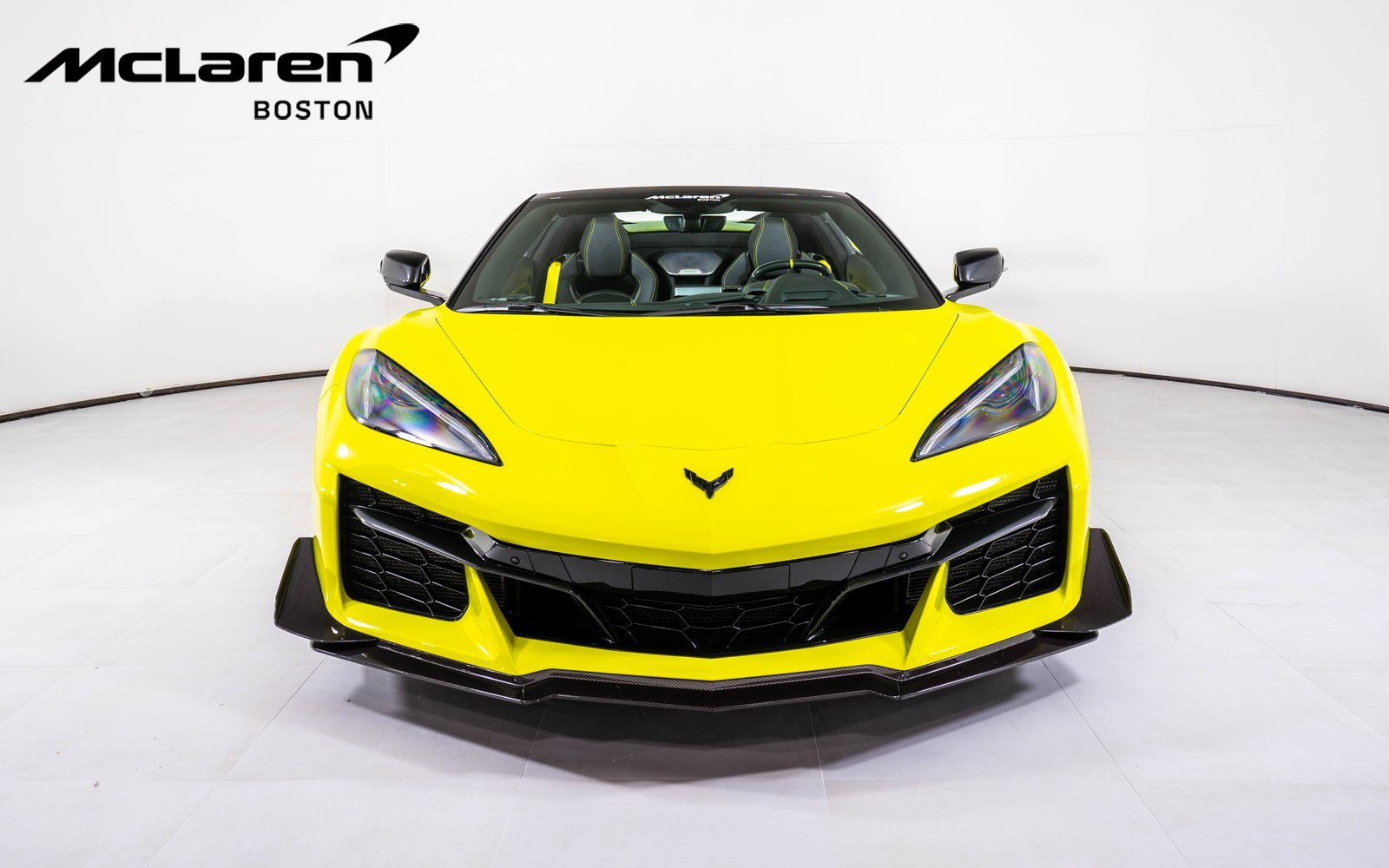 Used 2023 Chevrolet Corvette Z06 w/ Z07 Performance Package image 9