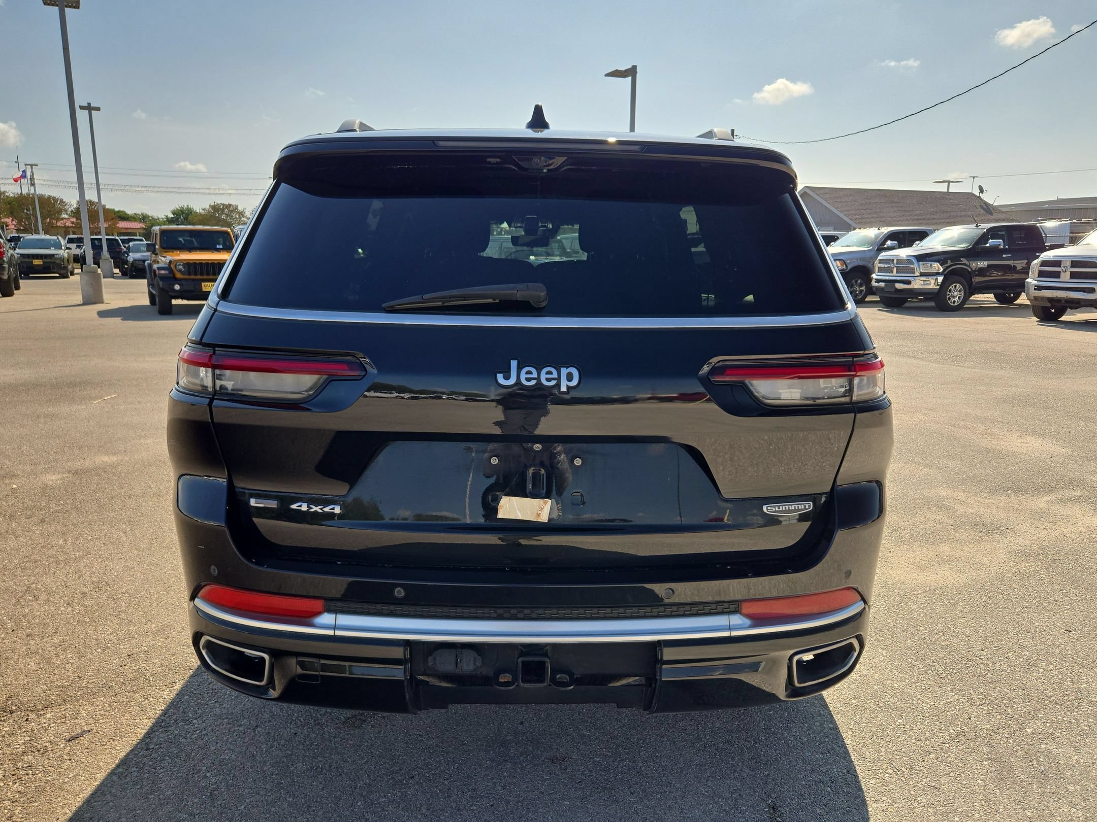Used 2021 Jeep Grand Cherokee L Summit AWD/4WD image 4