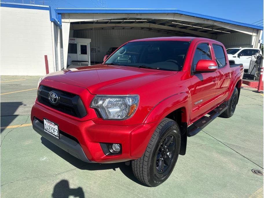 Used 2014 Toyota Tacoma PreRunner w/ Convenience Package RWD image 2