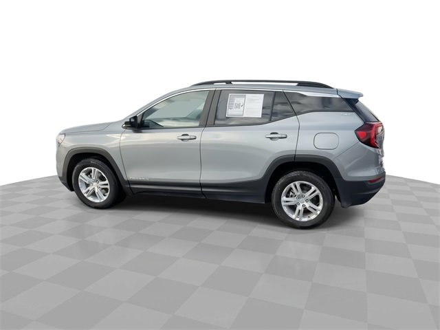 Certified 2023 GMC Terrain SLE w/ Driver Convenience Package image 5