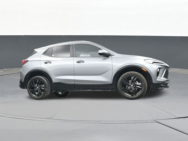 Used 2024 Buick Encore GX Sport Touring image 52