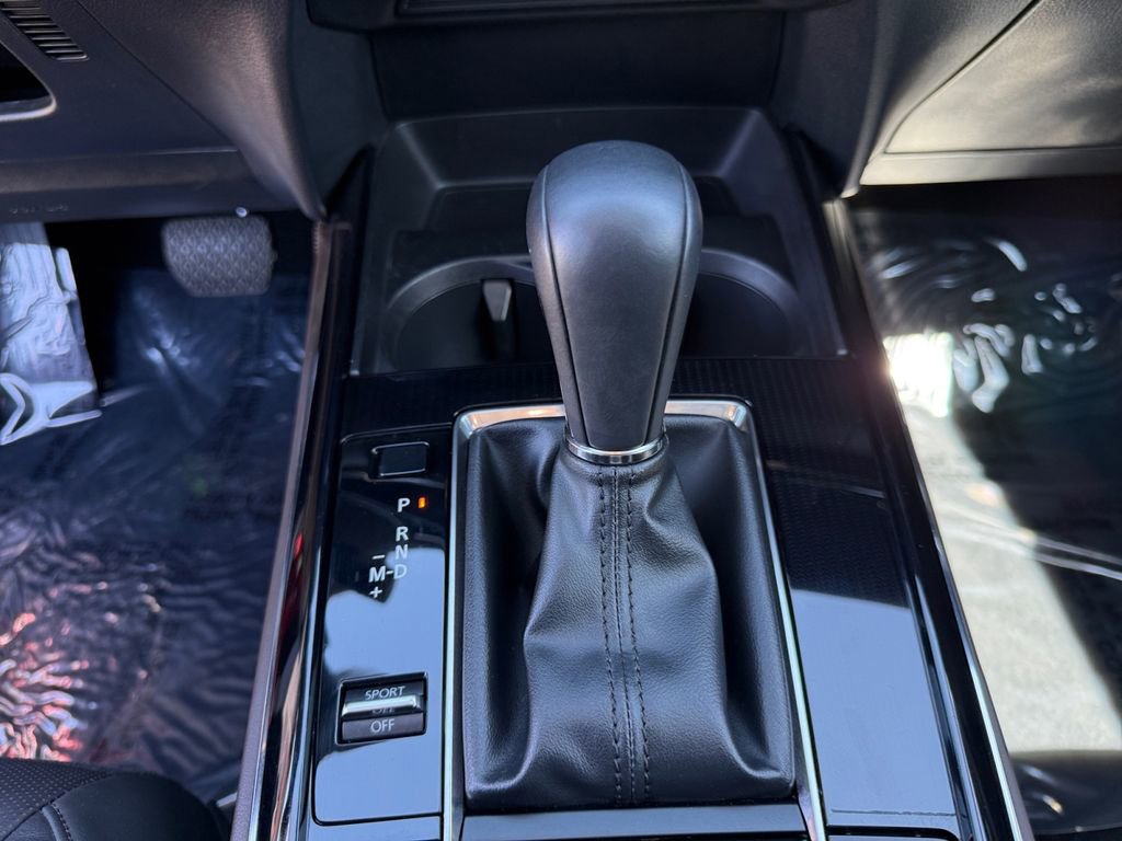 Used 2023 MAZDA CX-30 AWD 2.5 S w/ Premium Package image 17