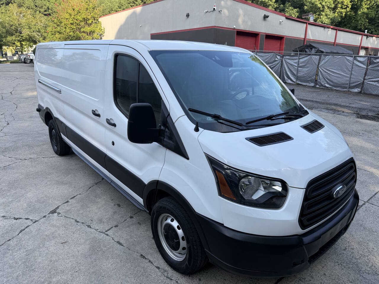 Used 2019 Ford Transit 250 148 Low Roof RWD image 1
