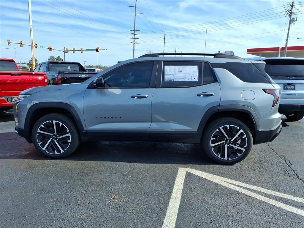 New 2026 Chevrolet Equinox RS w/ Convenience Package III FWD image 6