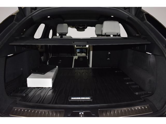 Used 2021 Land Rover Range Rover Velar R-Dynamic S AWD/4WD image 17