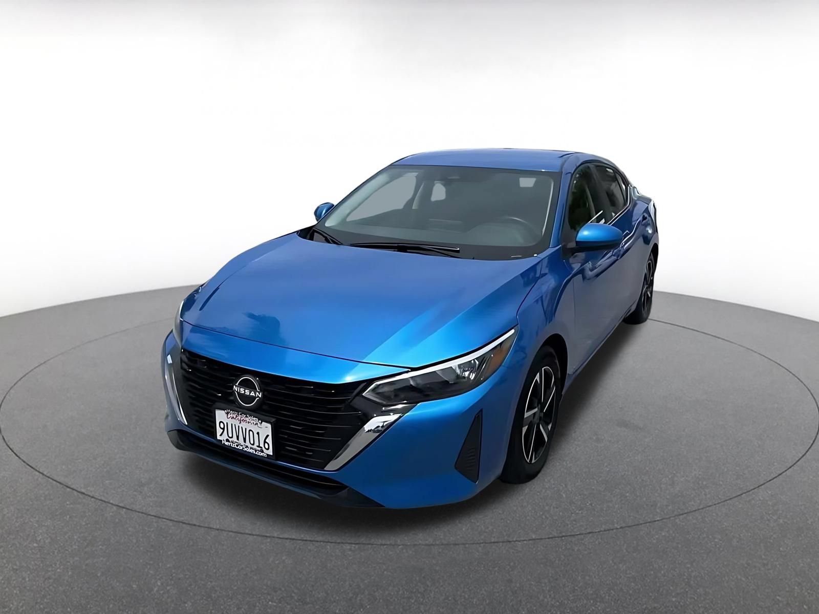 Used 2025 Nissan Sentra SV FWD image 6