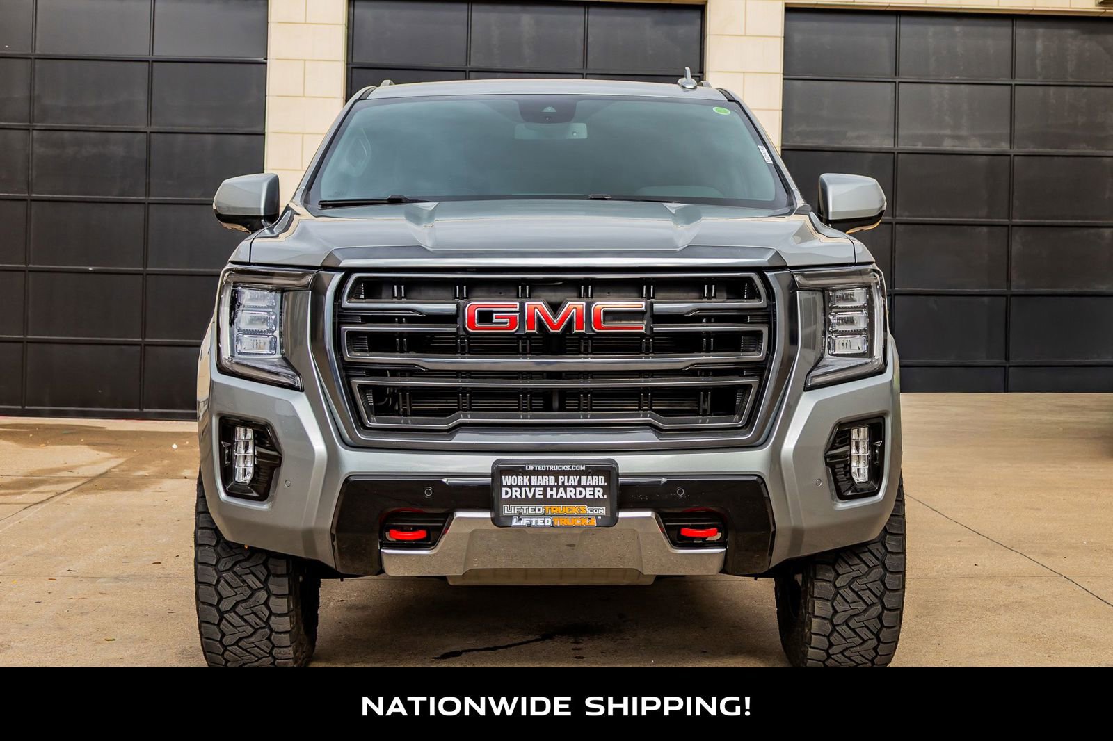 Used 2023 GMC Yukon XL AT4 image 4