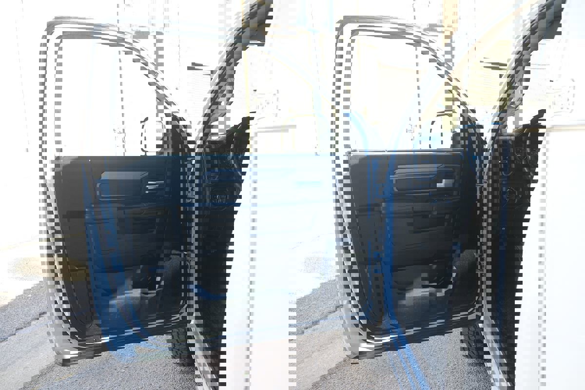 Used 2019 RAM 2500 Tradesman image 12