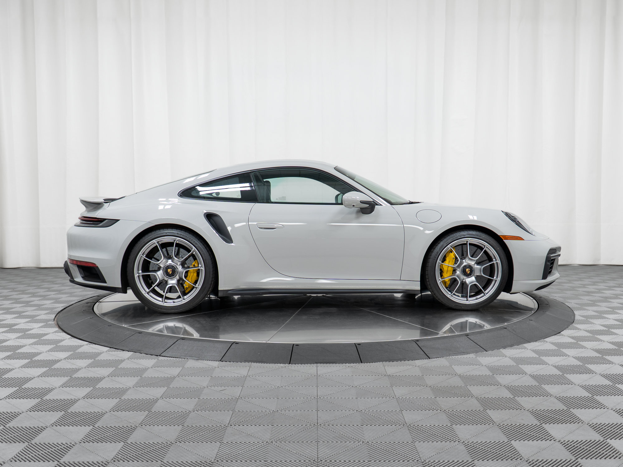 Certified 2025 Porsche 911 Turbo S AWD/4WD image 8