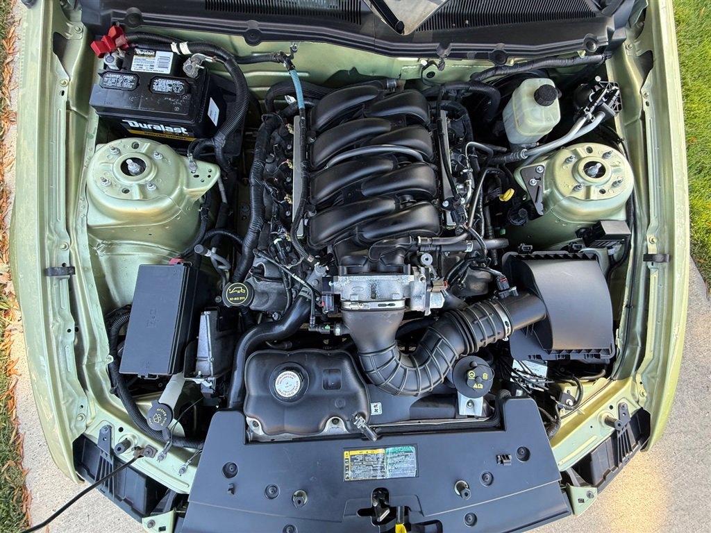 Used 2005 Ford Mustang GT Premium image 64