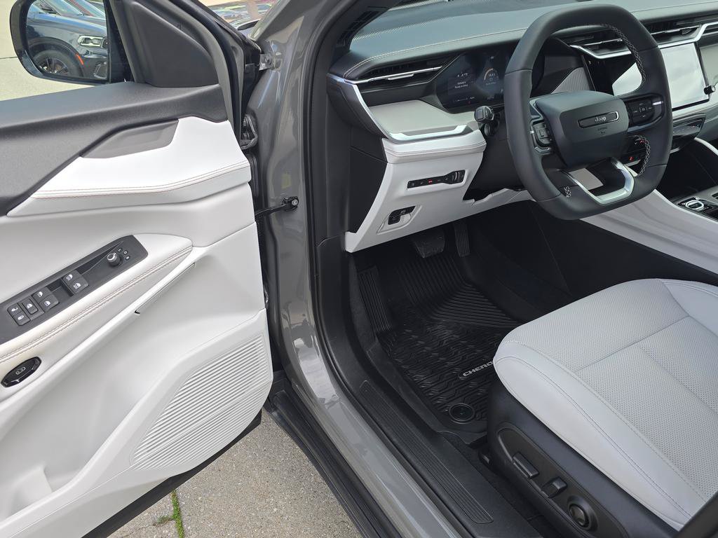 New 2026 Jeep Cherokee Limited AWD/4WD image 12