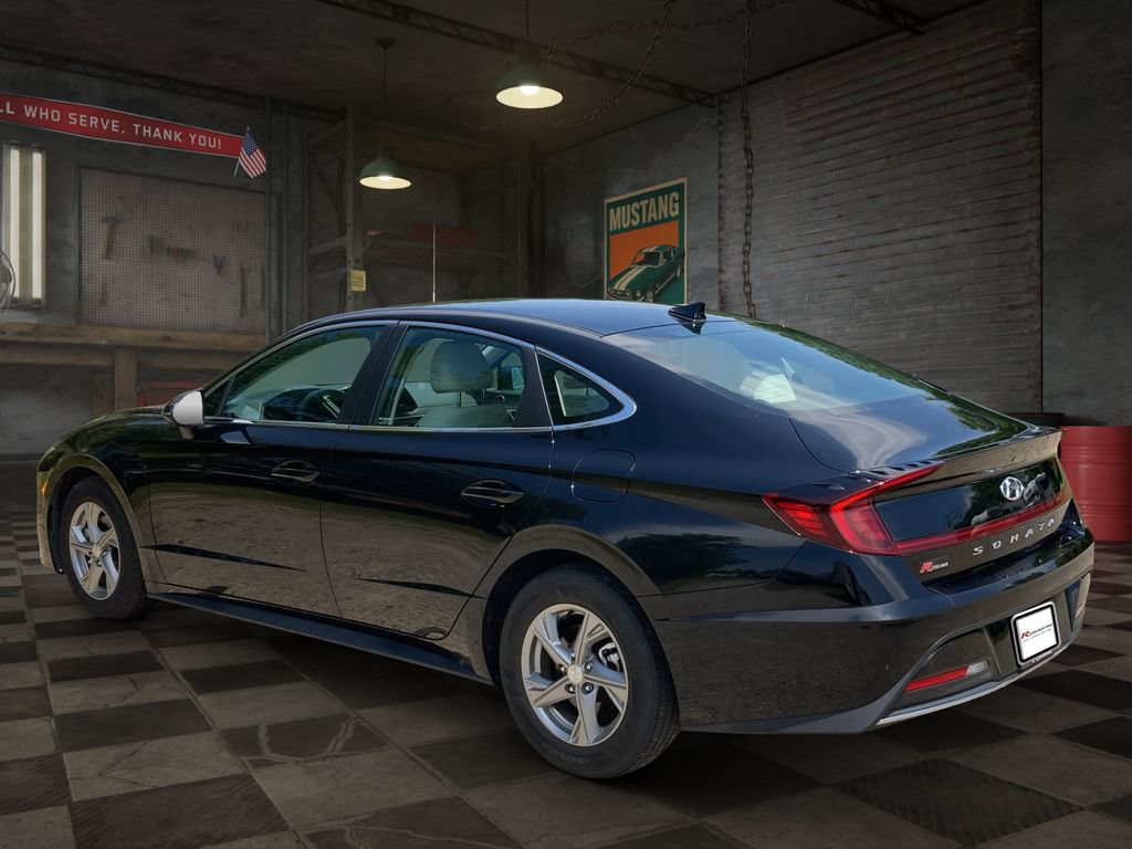 Used 2023 Hyundai Sonata SE FWD image 4