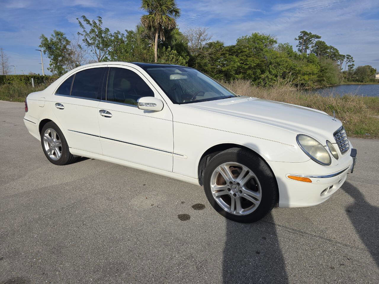 Used 2006 Mercedes-Benz E 350 4MATIC Sedan image 8