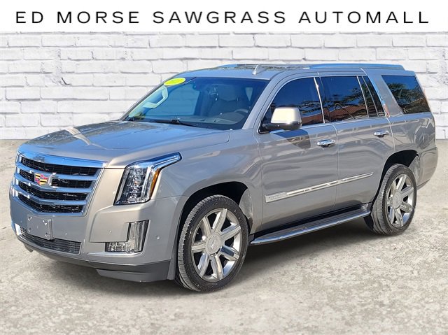 Used 2017 Cadillac Escalade Luxury
