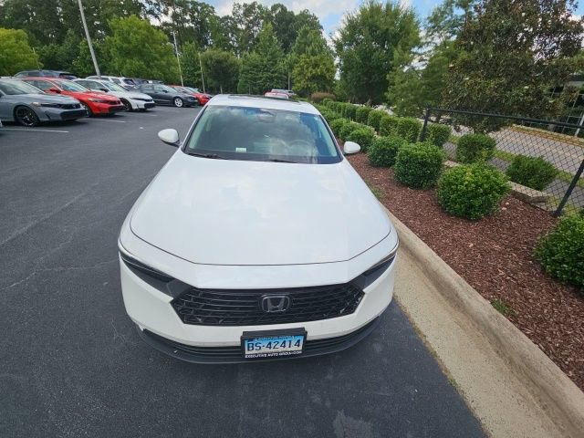 Used 2024 Honda Accord EX image 5