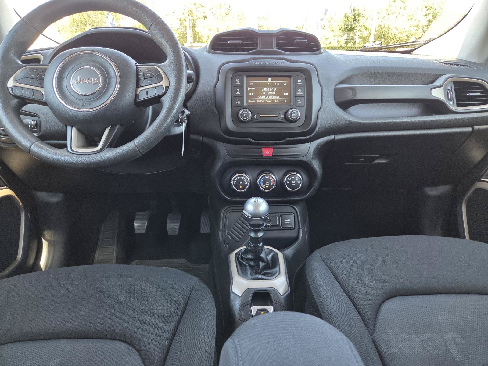 Used 2016 Jeep Renegade Sport w/ Power & Air Group FWD image 15