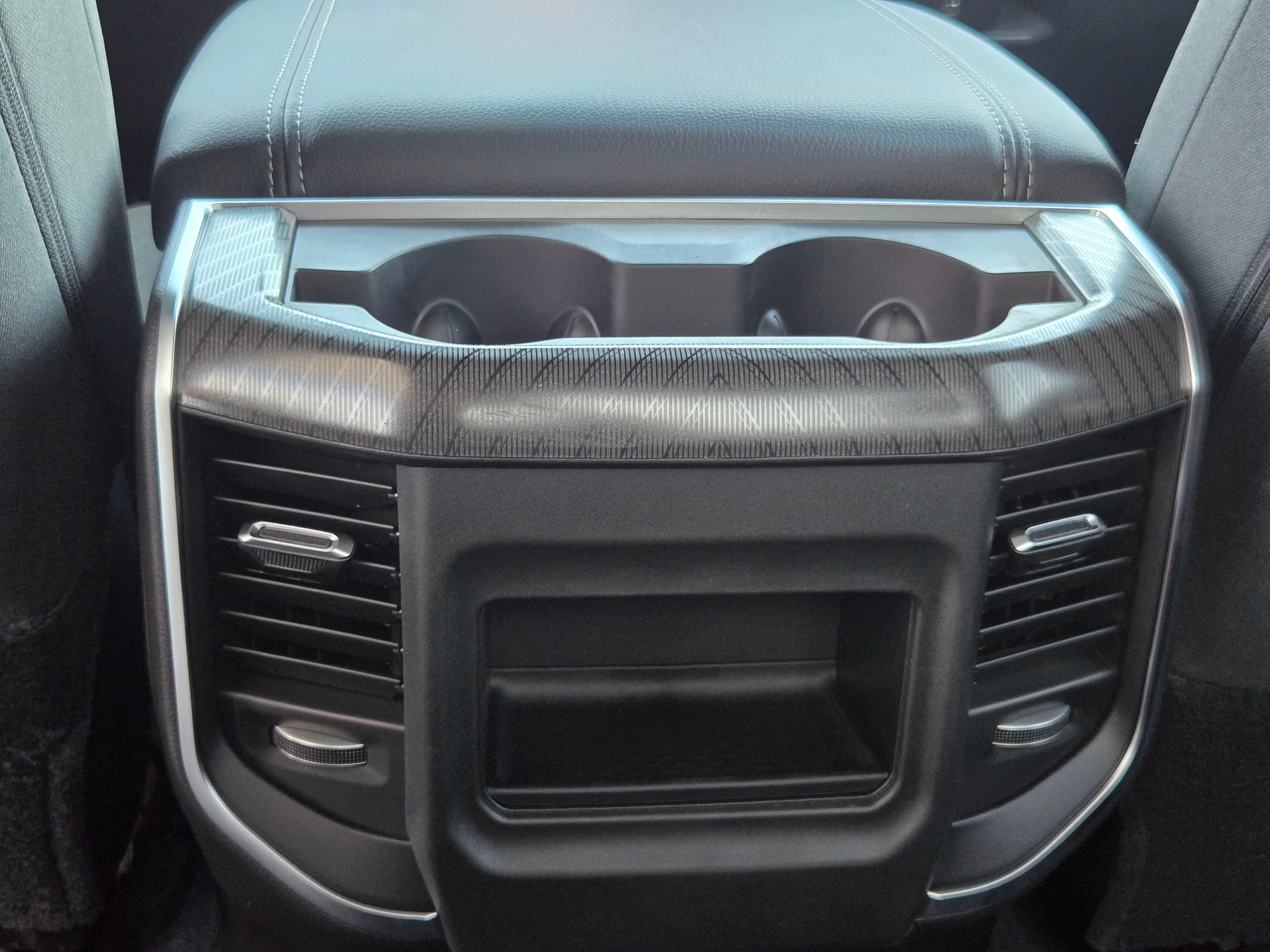 New 2026 RAM 2500 Big Horn AWD/4WD image 33