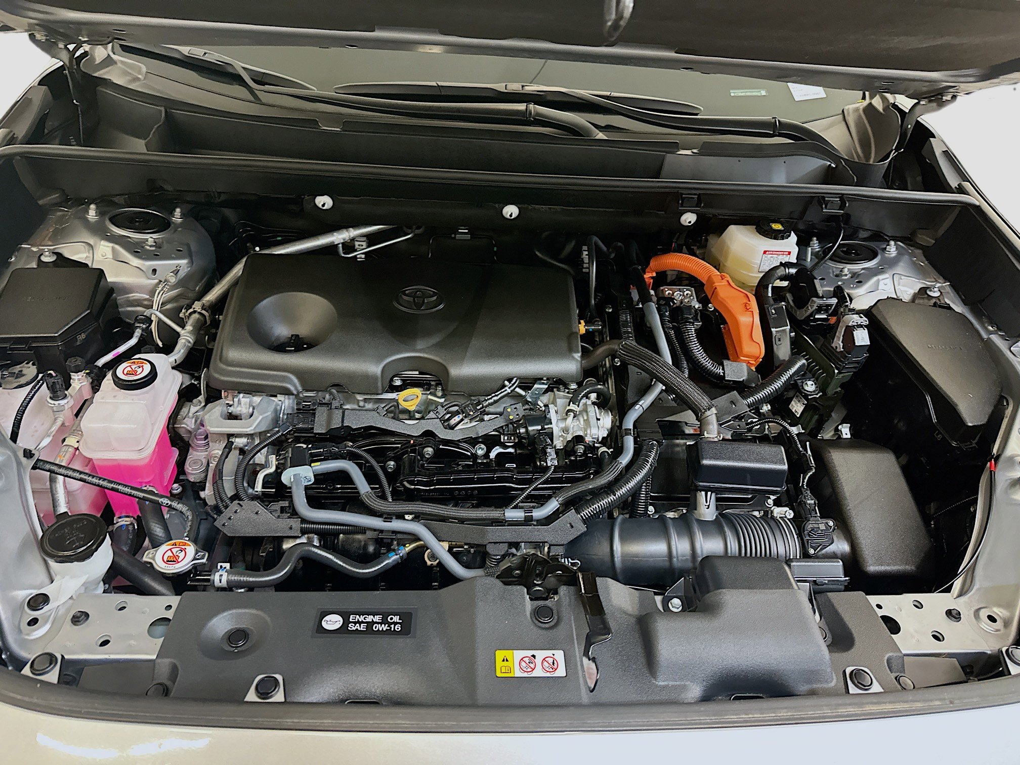 Used 2025 Toyota RAV4 XLE image 34