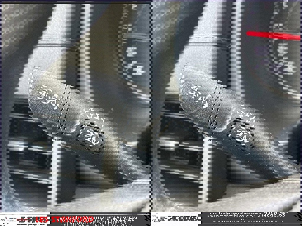 Certified 2022 GMC Terrain SLE image 26