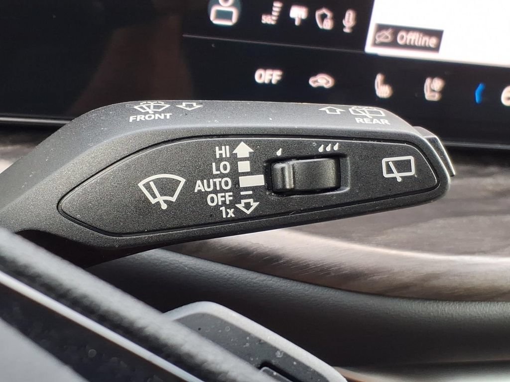 Used 2025 Audi Q5 Premium w/ Premium Plus AWD/4WD image 34