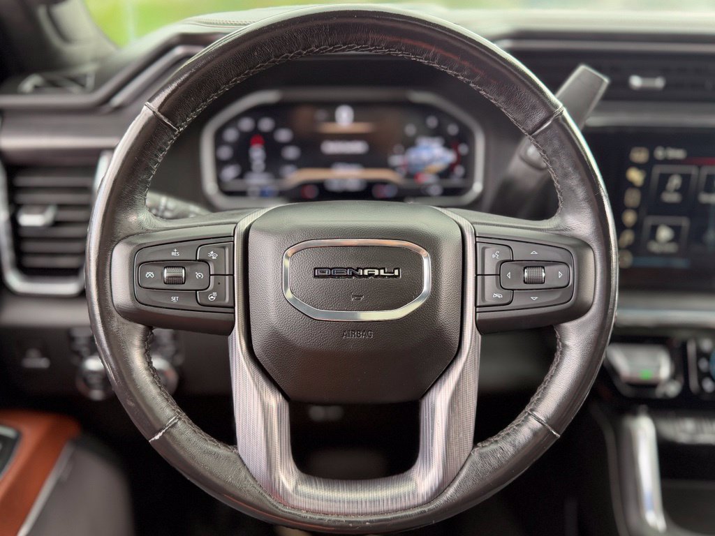 Used 2024 GMC Sierra 2500 Denali Ultimate AWD/4WD image 10