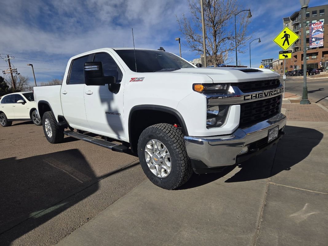Used 2023 Chevrolet Silverado 2500 LT w/ Convenience Package image 1