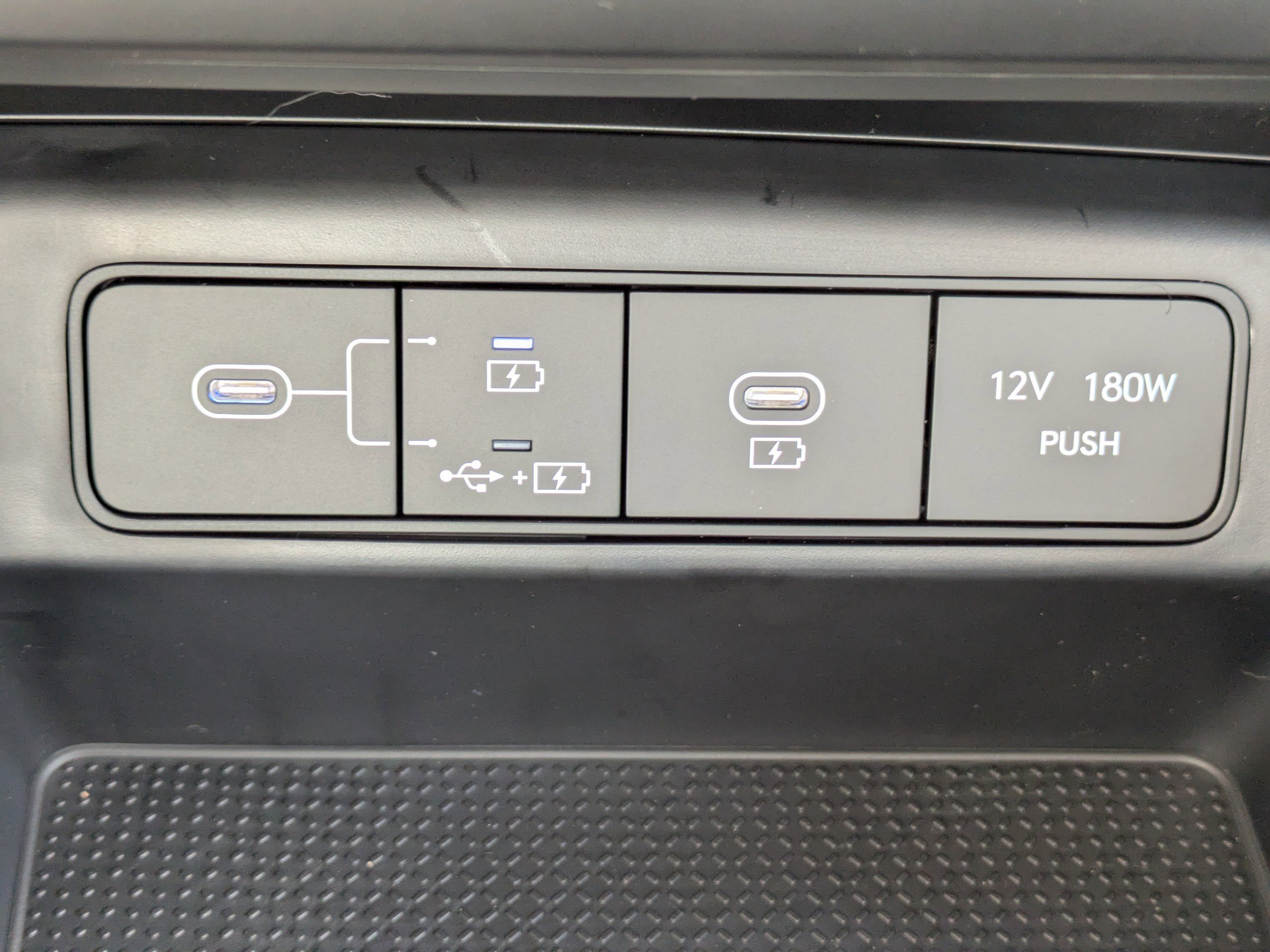 New 2026 Hyundai Tucson SE image 25