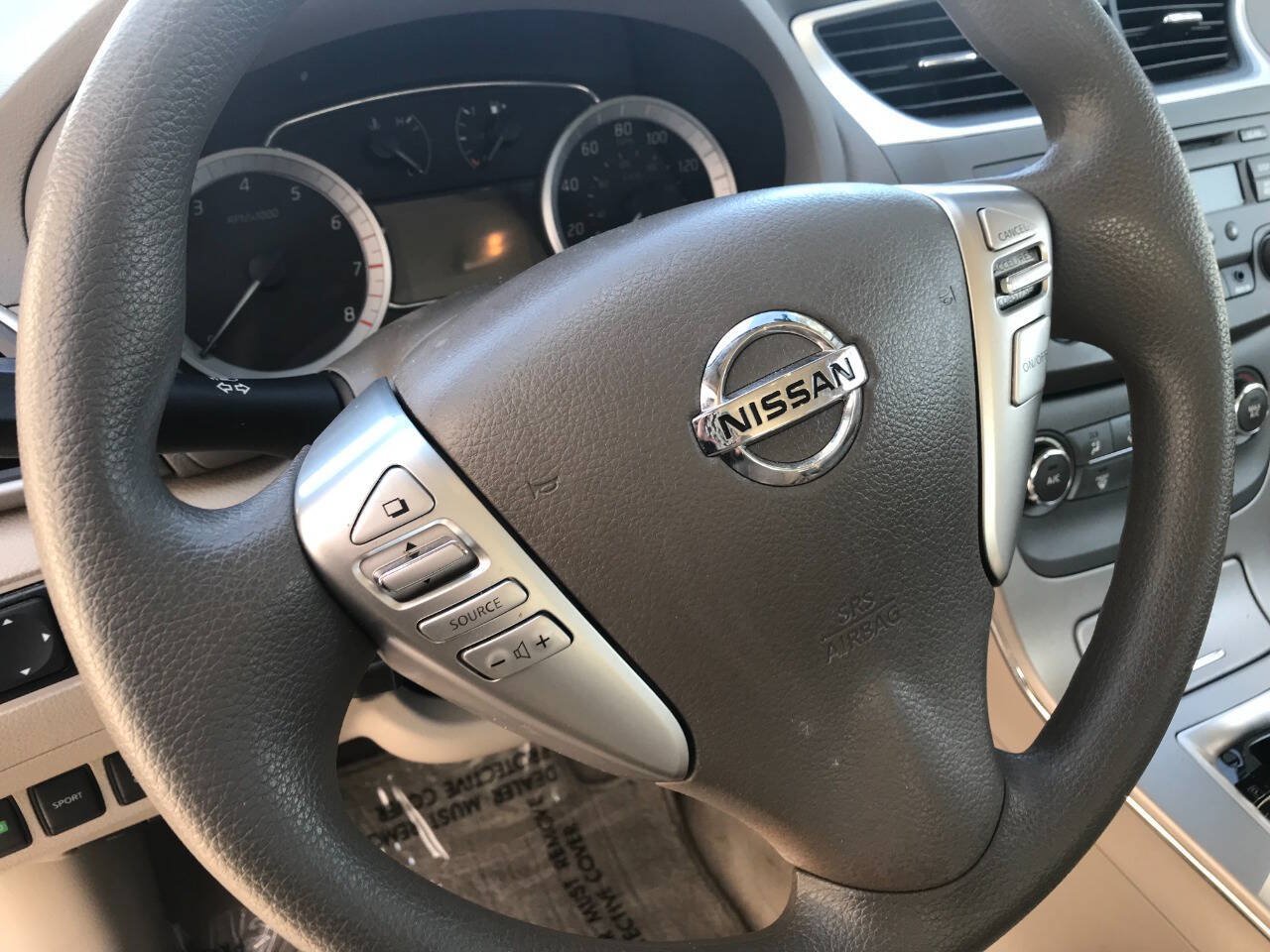 Used 2019 Nissan Sentra S w/ Appearance Package FWD image 8