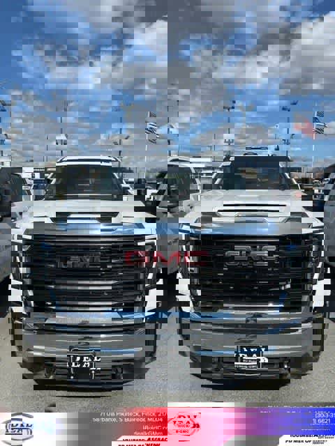 New 2024 GMC Sierra 3500 Pro w/ Convenience Package