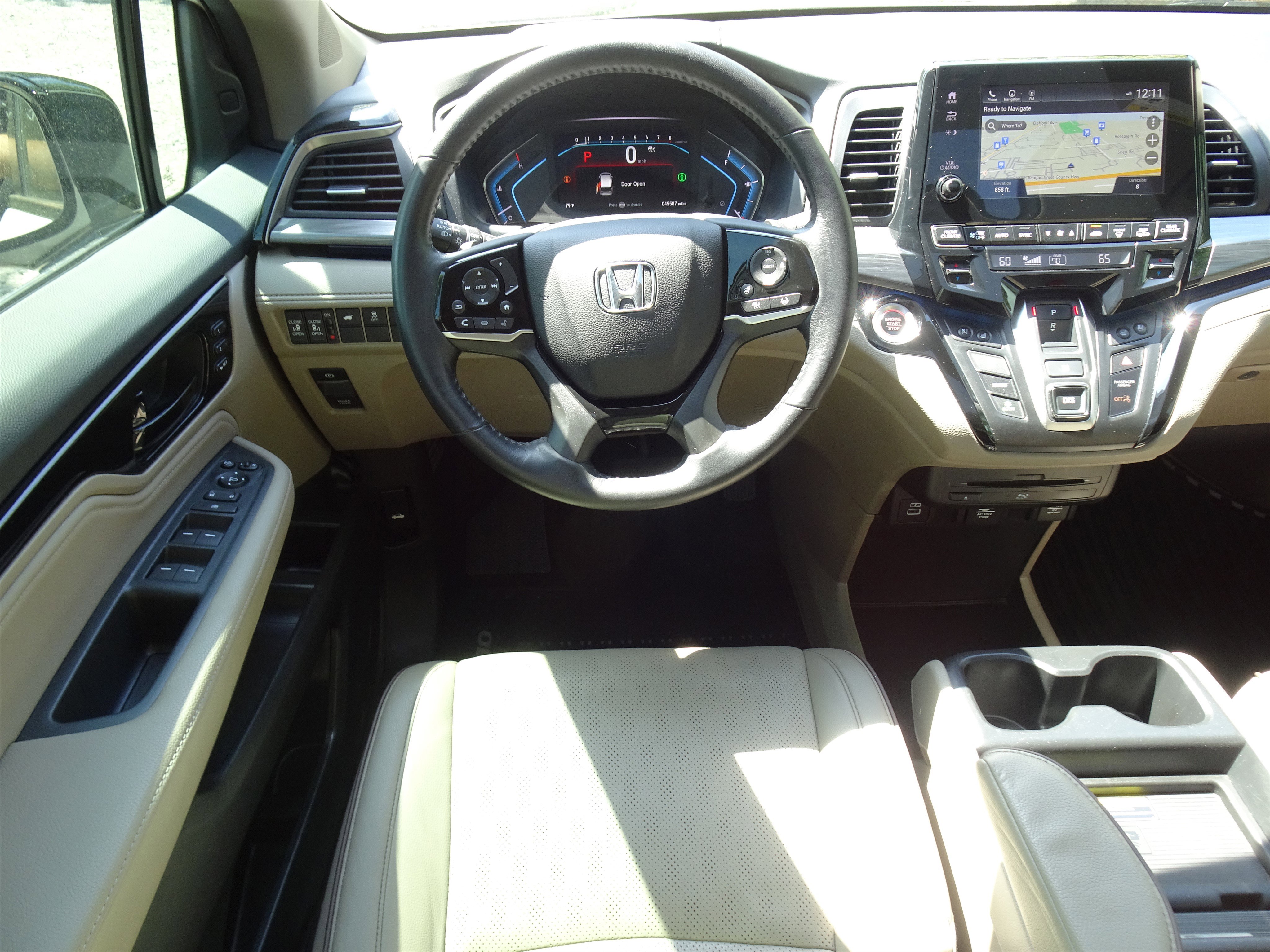Used 2023 Honda Odyssey Elite image 17