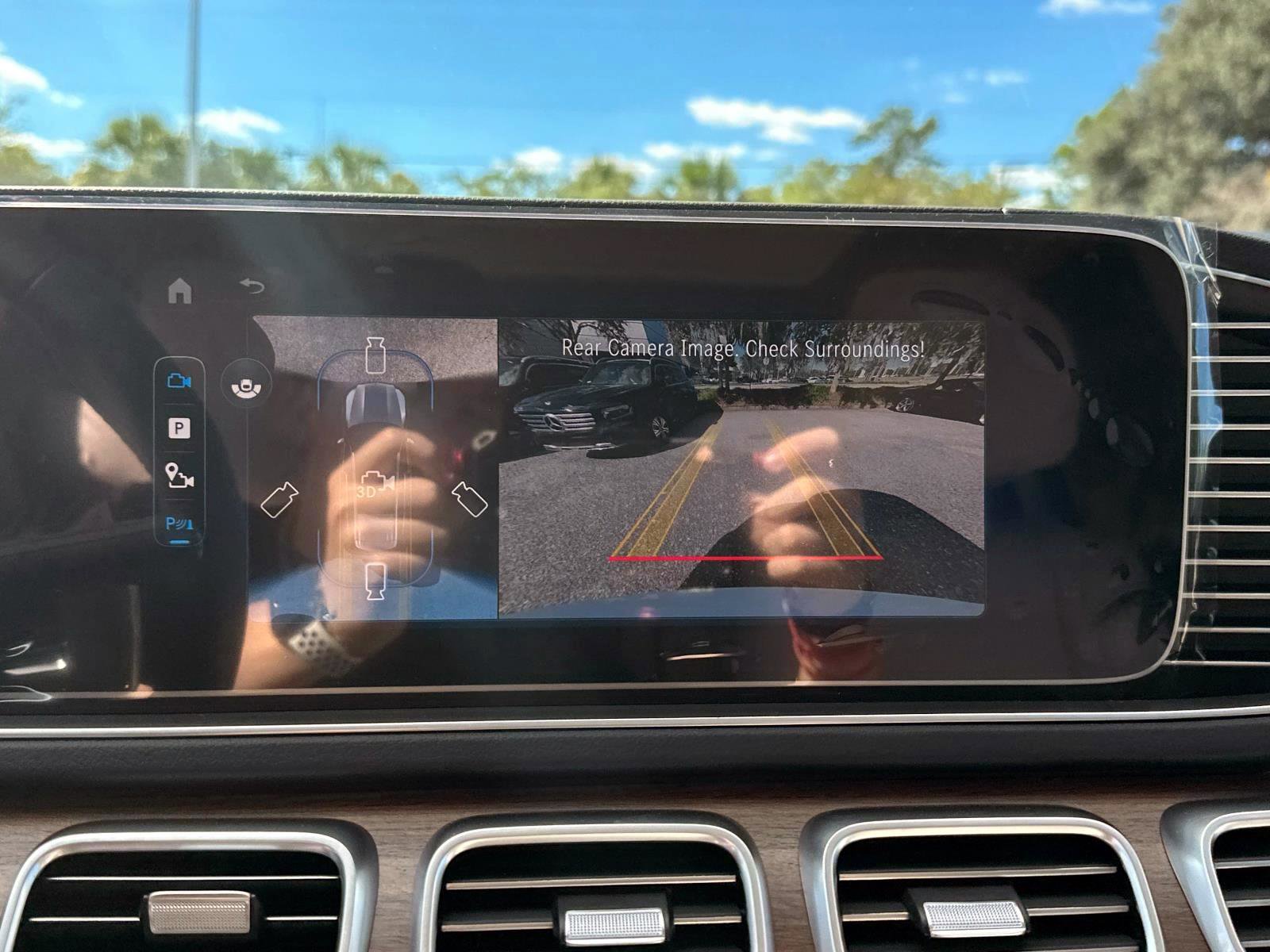 New 2026 Mercedes-Benz GLS 450 4MATIC image 21
