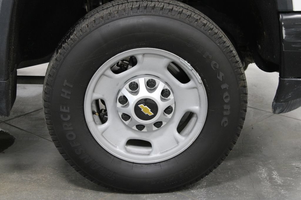 Used 2024 Chevrolet Silverado 2500 W/T w/ WT Convenience Package AWD/4WD image 16