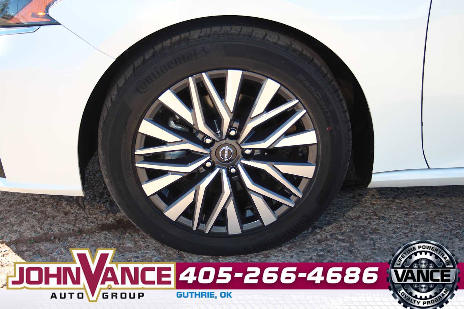 Used 2023 Nissan Altima 2.5 SV image 11