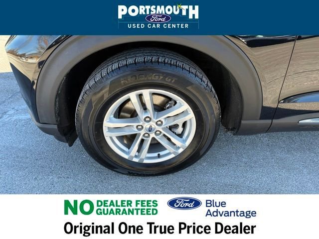 Used 2022 Ford Explorer XLT w/ Equipment Group 202A image 33