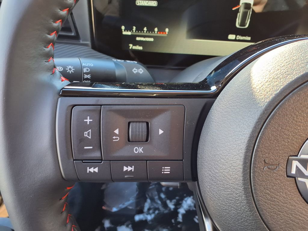 New 2026 Nissan Kicks SR w/ Cold Weather Package AWD/4WD image 23