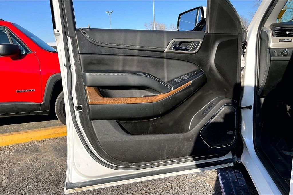 Used 2020 GMC Yukon XL Denali w/ Denali Ultimate Package image 19