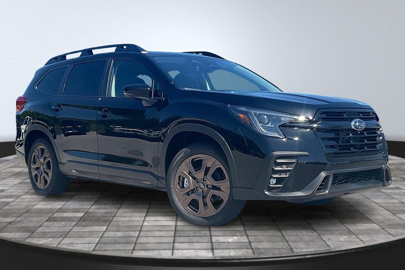 New 2025 Subaru Ascent Bronze Edition image 2