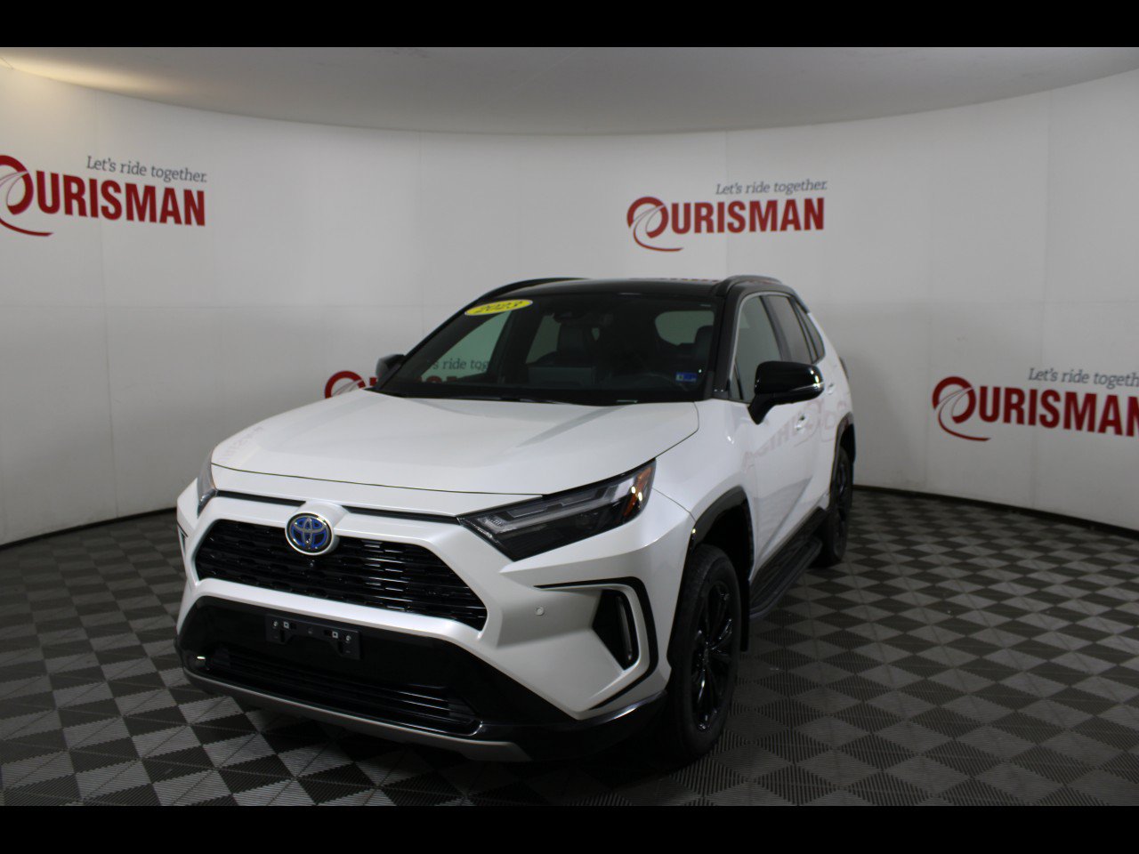 Used 2023 Toyota RAV4 XSE AWD/4WD image 1