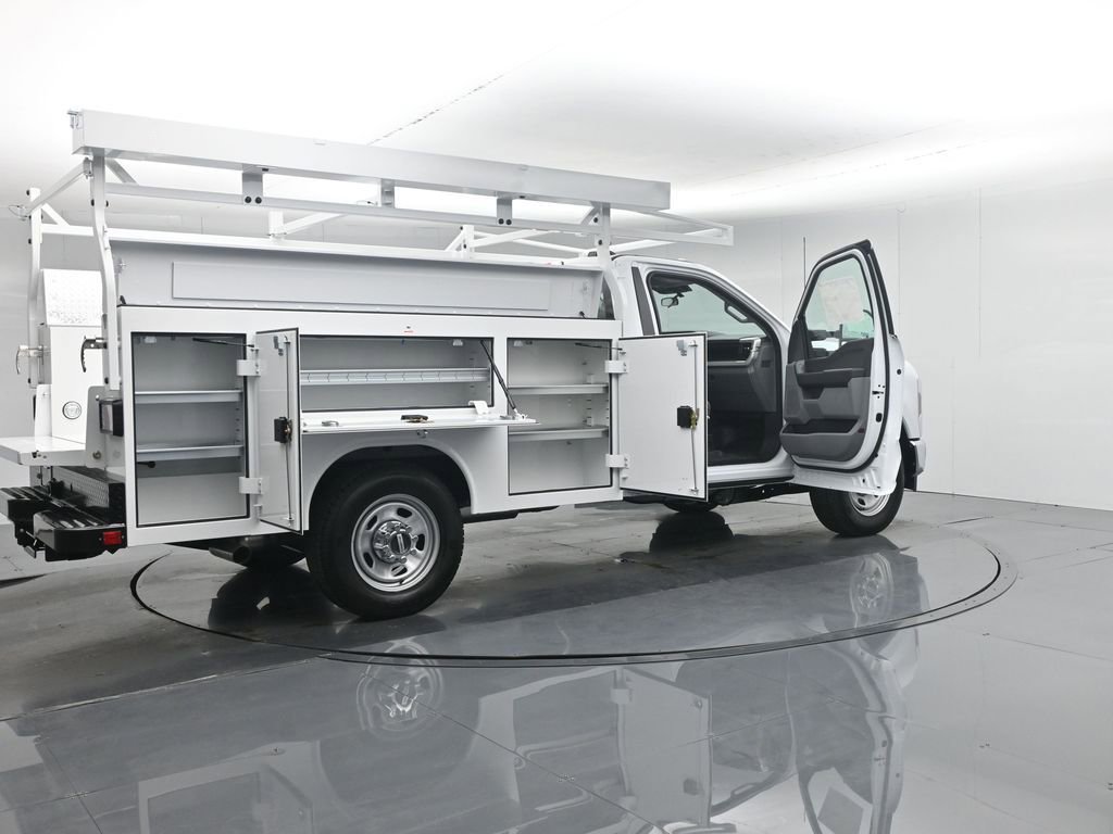 New 2026 Ford F350 XL w/ XL Chrome Package RWD image 5