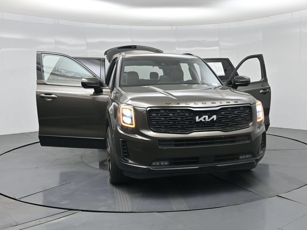 Used 2022 Kia Telluride SX w/ SX Prestige Package AWD/4WD image 33